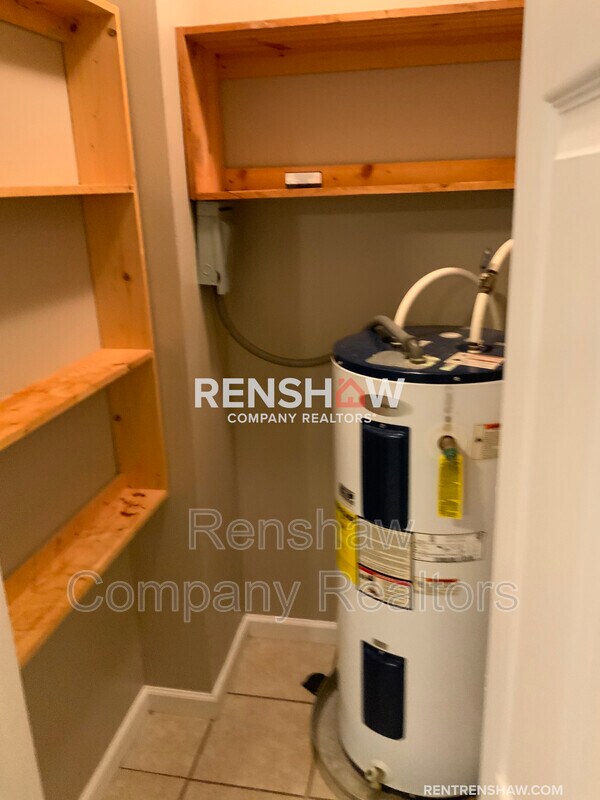 Photo - 116 N Sampson Ave