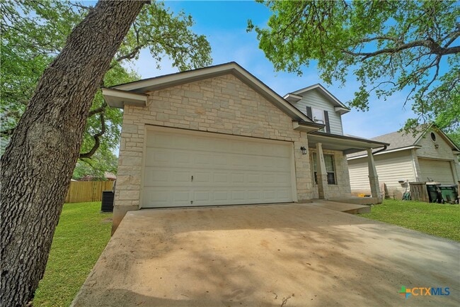 Photo - 121 Park Ln
