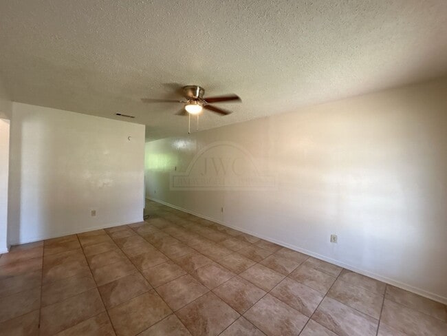 Photo - 1504 Indian Trail