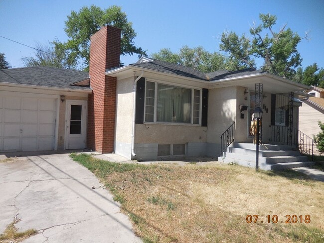 Building Photo - 910 E Steele St Unit 910.5