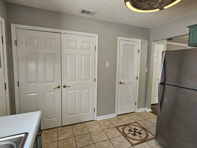 Photo - 212 Sonoma Pl