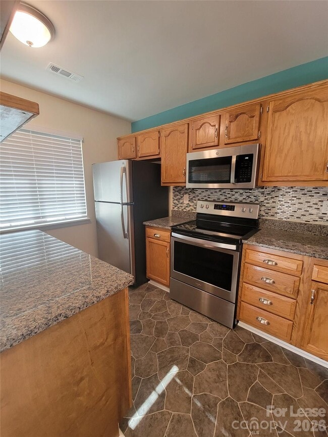 Photo - 3811 Mosscroft Ln