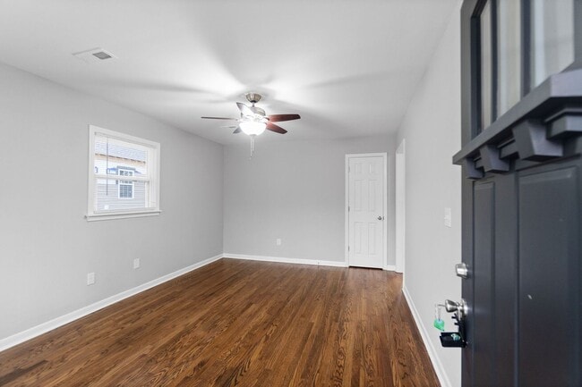 Photo - 904 Richardson St Unit 906