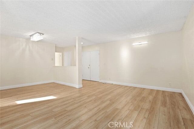 Photo - 5651 N Sumner Way Unidad 310