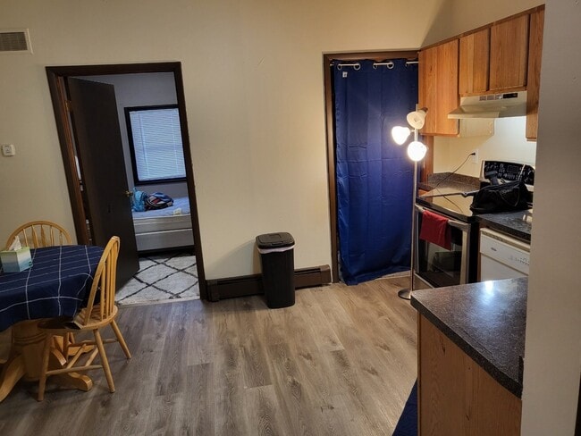 Photo - 8028 Buffalo Ave Unidad apt 1