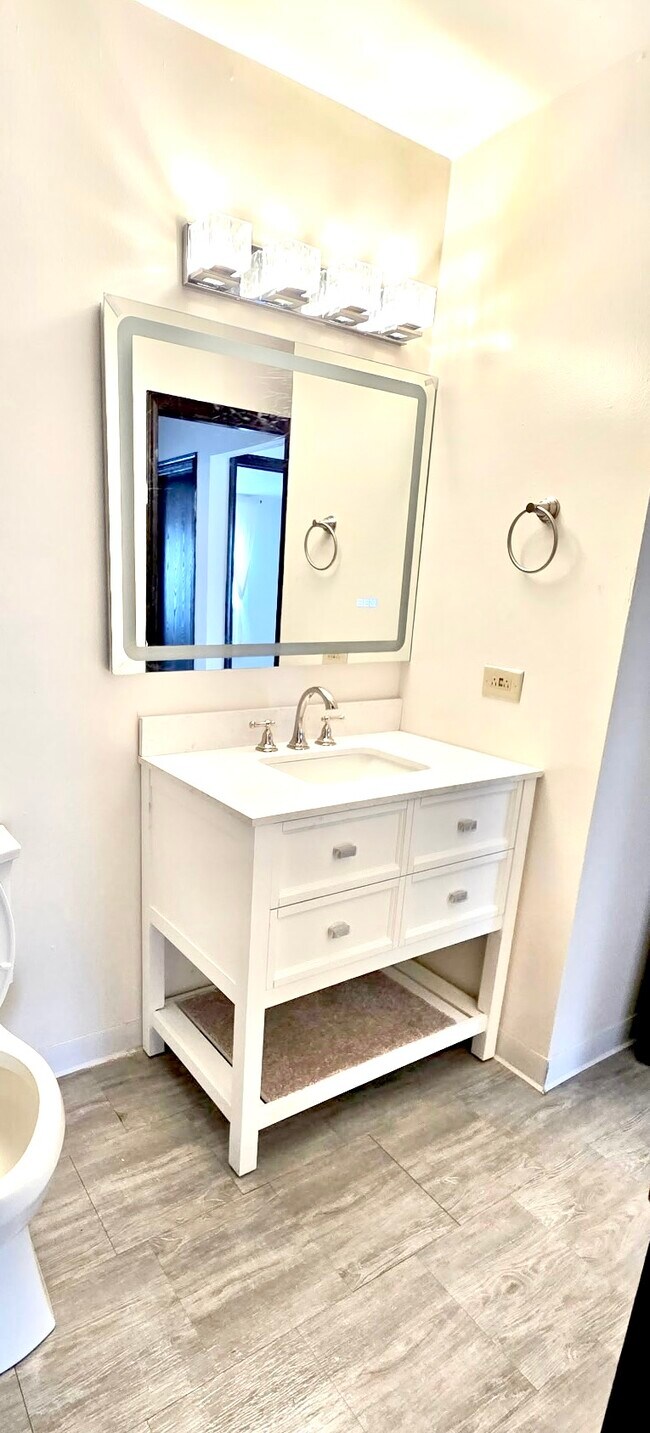 Photo - 569 Dean Dr Unit 4