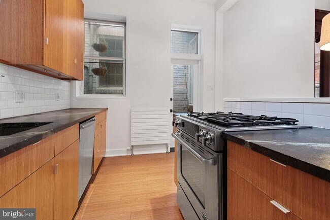 Photo - 727 S 7th St Unidad 1R