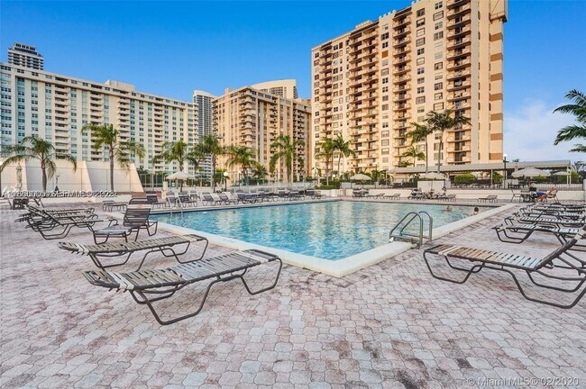 Photo - 1865 S Ocean Dr Unit 11B