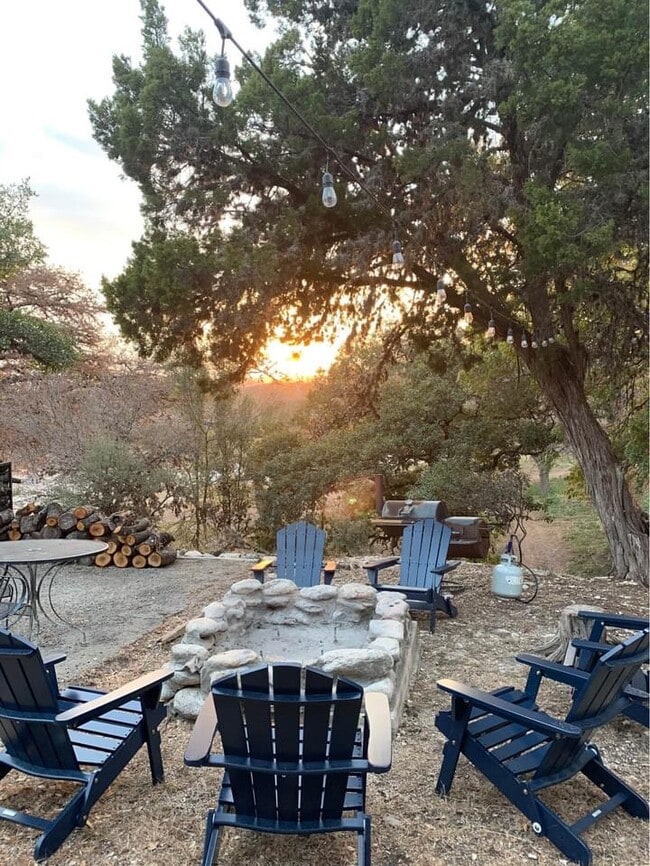 Photo - 324 Spring Branch Dr