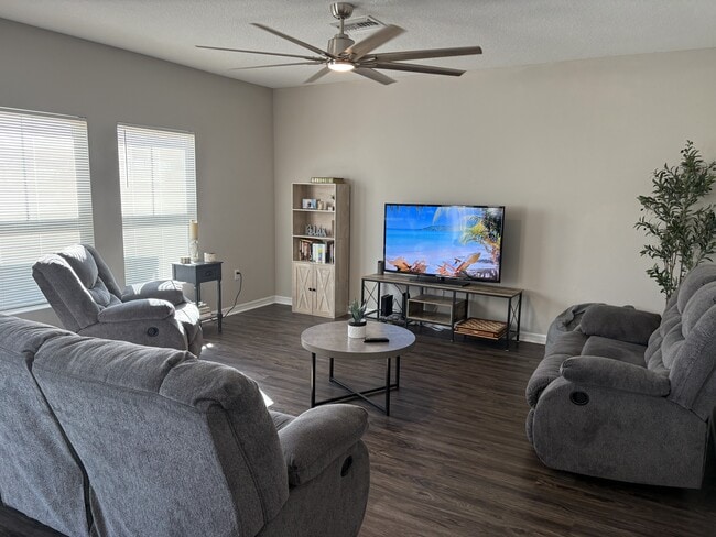 Photo - 5463 Arlington River Dr.