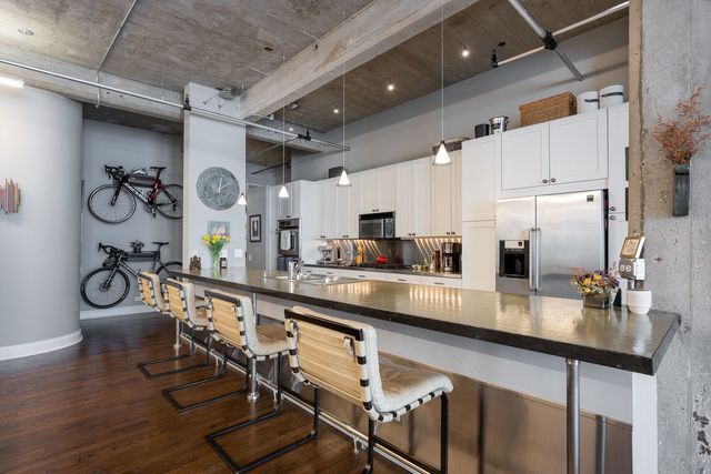 Photo - 850 W Adams St Unit 6E