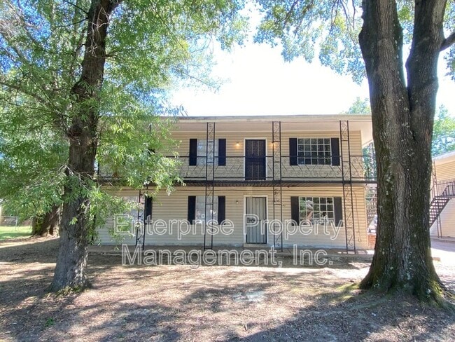 Building Photo - 1982 Goldbrier Ln