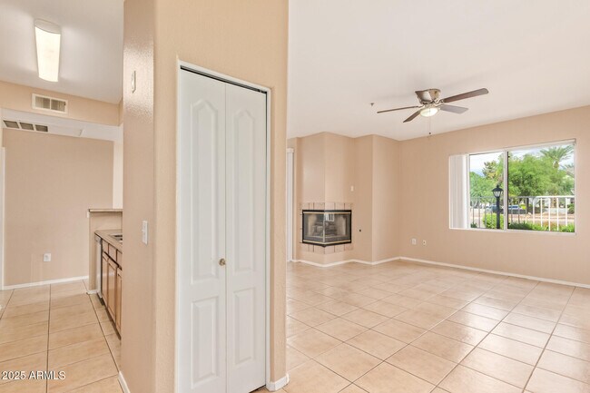 Photo - 2929 W Yorkshire Dr Unit 1033