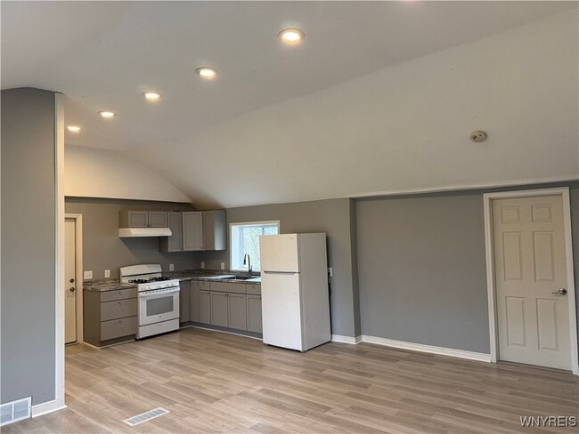 Photo - 549 Indian Church Rd Apartment