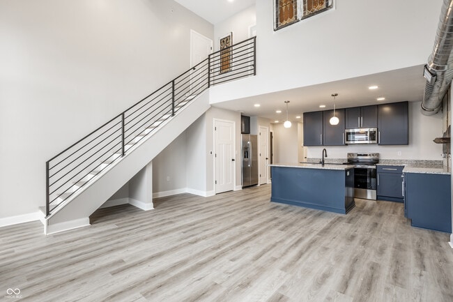 Photo - 104 W Main St Unit A