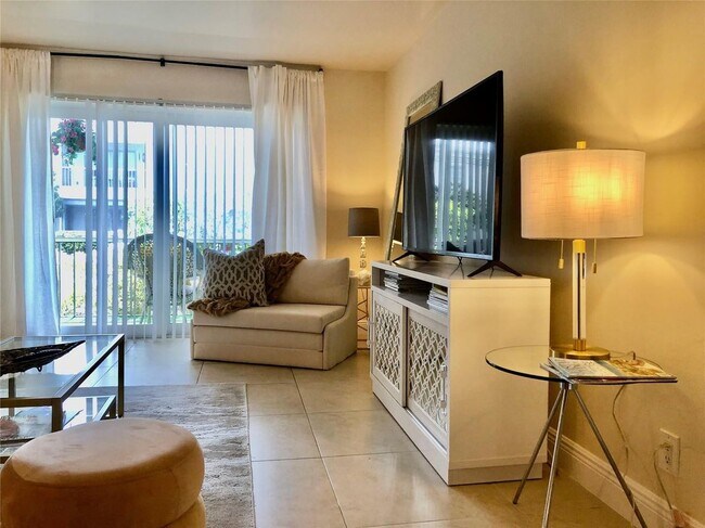 Photo - 6407 Bay Club Dr Unidad Apartment 1