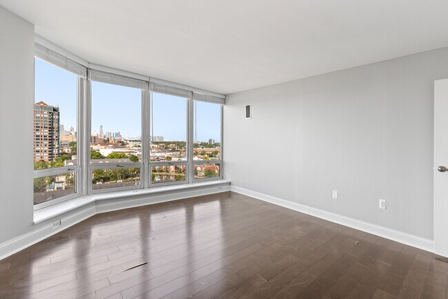 Photo - 250 E Harbortown Dr Unidad 1011