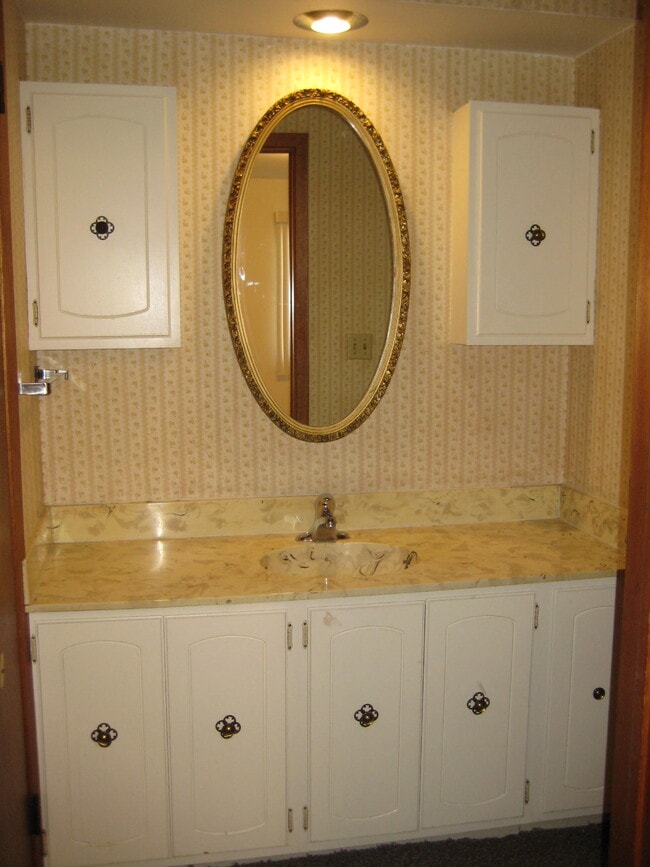 Key Broadway Apartments Winona, MN