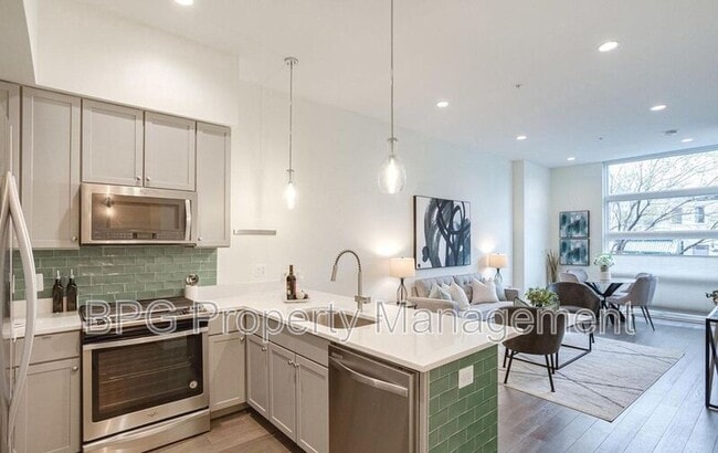 3227 Sherman Ave NW Unit 1