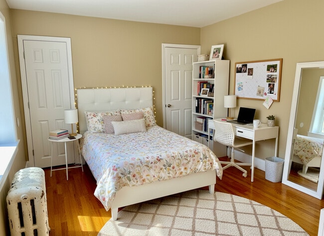 Photo - 328 St Paul St Unit 4