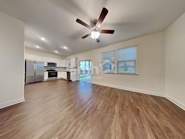 Photo - 1003 Tan Tara Trl