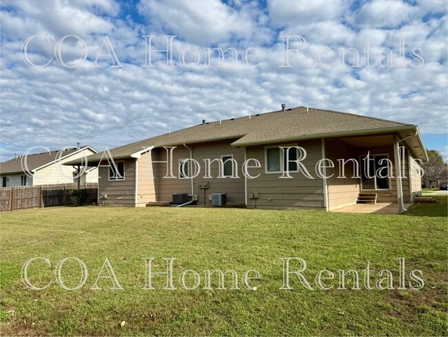 Photo - Meadow Park Unit 8915 Meadow Park