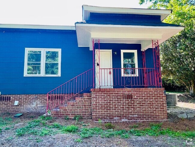 Building Photo - 304 Crystal Lake Dr Rental