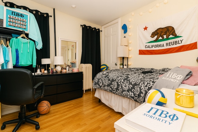 Building Photo - 60 Egmont St Unit 4B