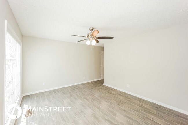 Photo - 862 Kennesaw Dr