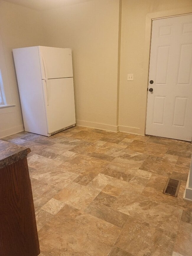 Photo - 1823-1825 Duplexes Unit 1823 S 11th St.