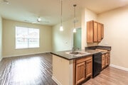 2BR,2BA,-858SF