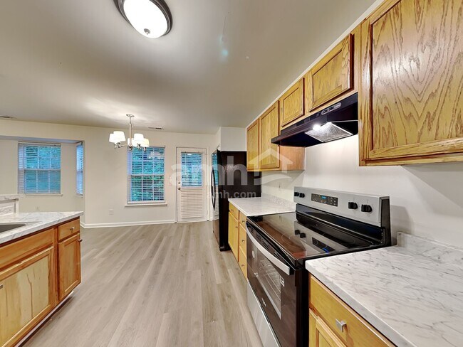 Photo - 2018 Buffalo Way