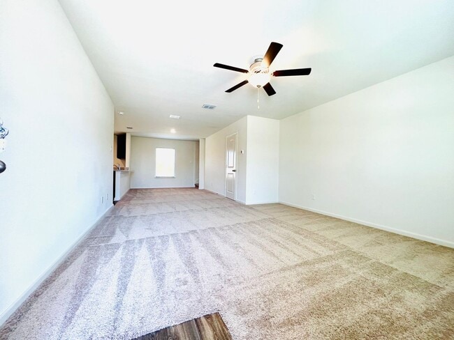 Photo - Gorgeous 3 bedroom | 2.5 bath home in great location!