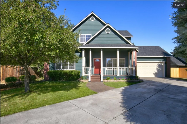 Building Photo - 2275 NE Nuttail Ct Unit 2275 Nuttail Ct