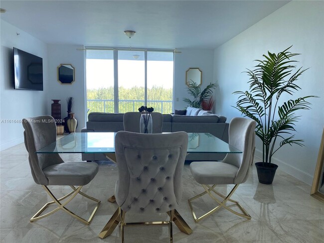 Photo - 15051 Royal Oaks Ln Unit #604