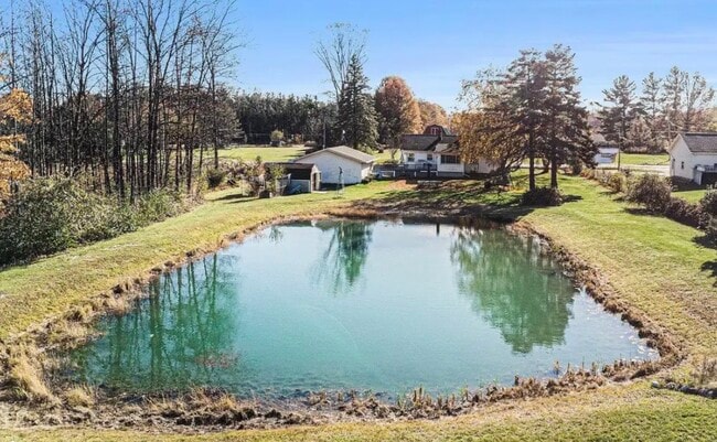 Photo - 7394 Farrand Rd