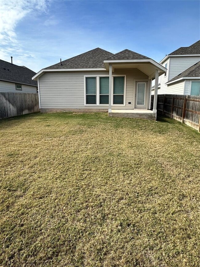 Photo - 421 Mira Mesa Dr