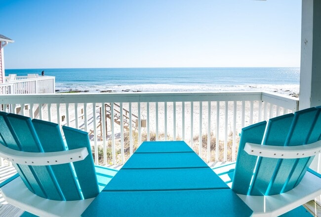 Building Photo - PRICE REDUCED ON OCEANFRONT OFF-SEASON MON... Unit Ocean Dunes 2001