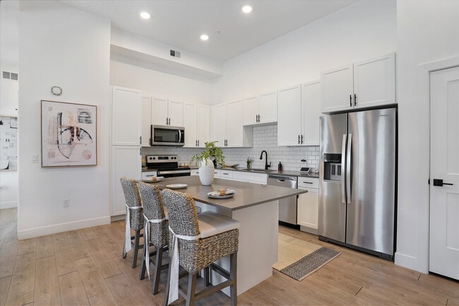 Photo - Aria Townhomes & Apartments