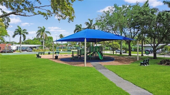 Photo - 6331 SW 35th St