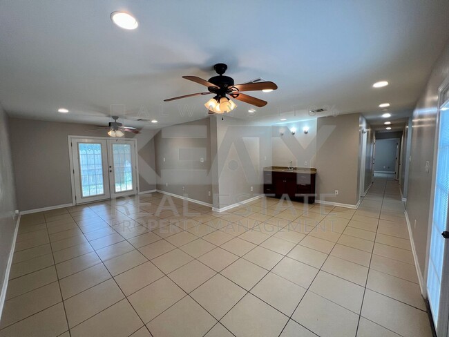 Photo - COMING SOON! 3 Bedroom Home in Fox Run!