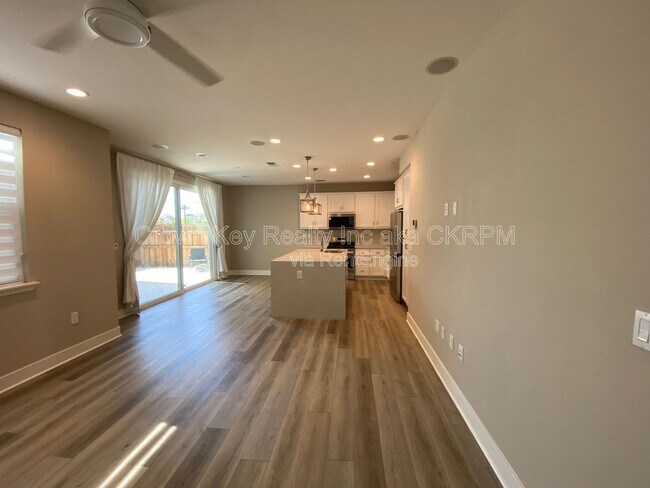 Photo - 17539 Beachwood Rd