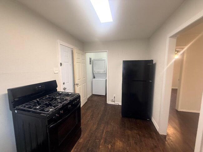 Photo - 2601 40th St