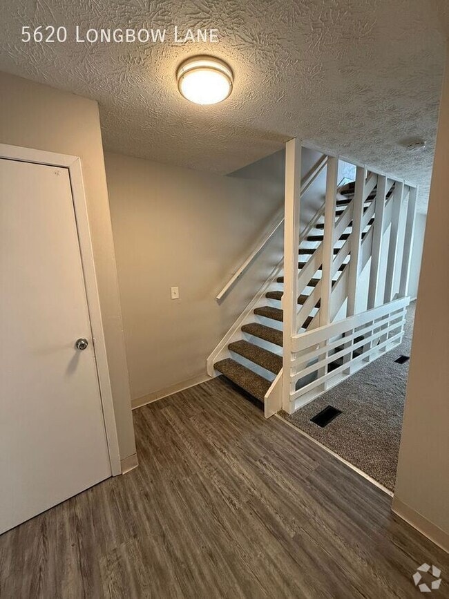 Building Photo - 5620 Longbow Ln Rental