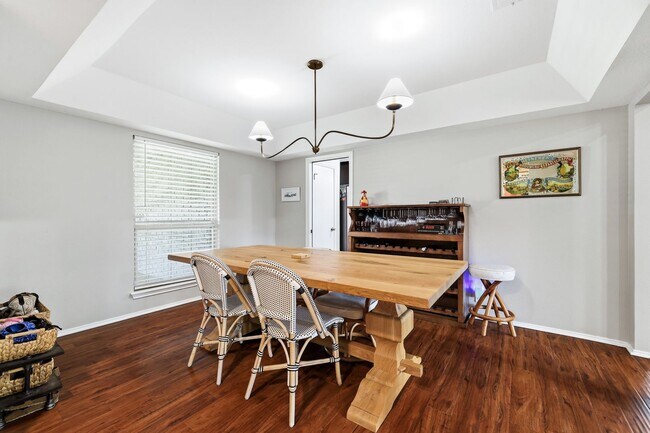 Photo - Corner Lot Gem in Oak Meadow