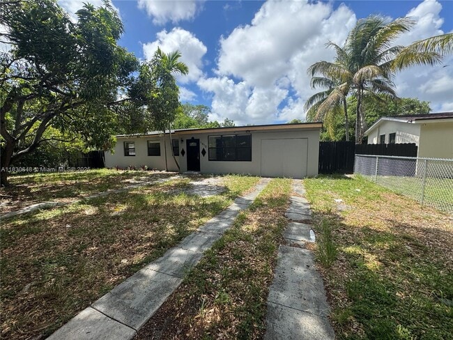 Photo - 1610 NW 132nd St Casa