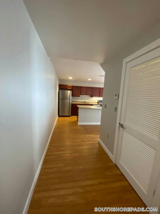 20 Pond St Unit 208