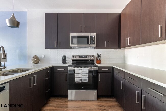 Photo - 1225 Utica Dr Unit 1-212