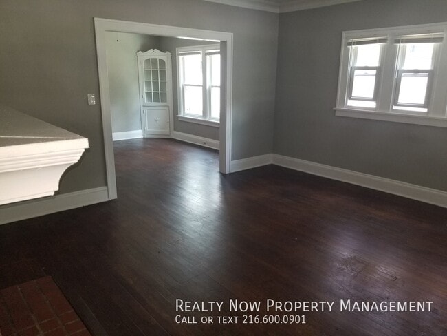 Photo - 3149 E Derbyshire Rd Unit 3149 E Derbyshire