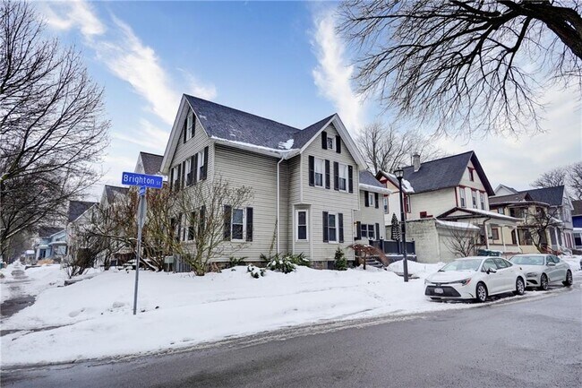 Photo - 249 S Goodman St Unit Down